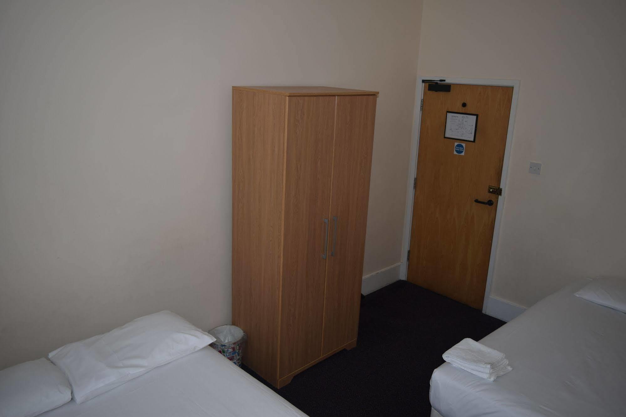 York Hotel Ilford Esterno foto