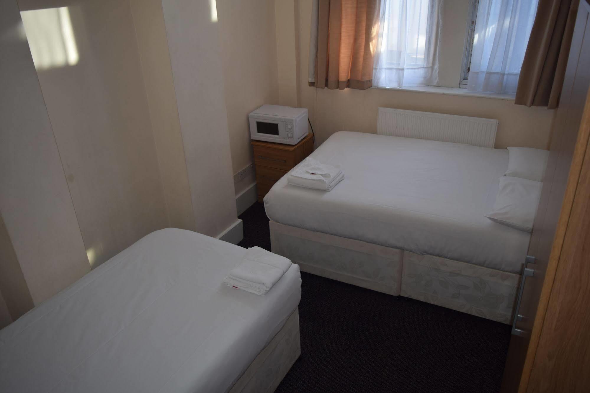 York Hotel Ilford Esterno foto